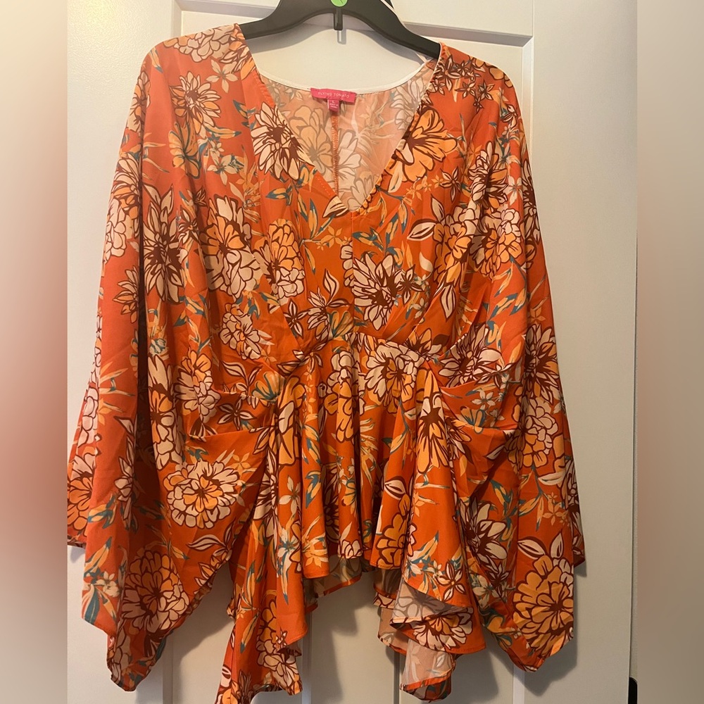 Flying tomato kimono sleeve peplum blouse